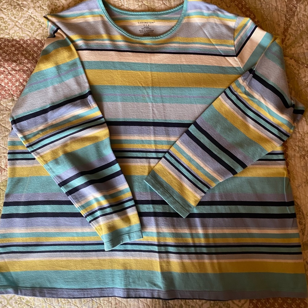 Womens long sleeve shirt